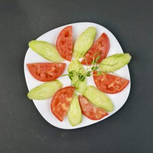 Домати и краставици
