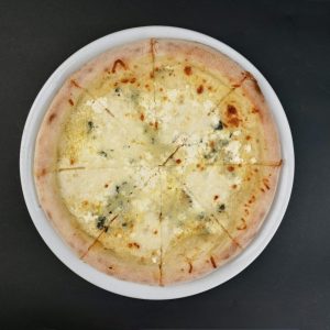 Куатро формаджи